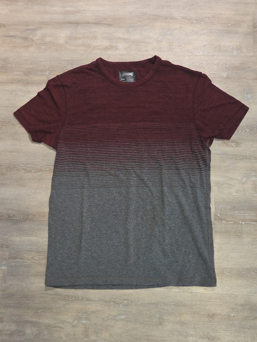 Aeropostale Men's Burgundy to Gray Fade Short Sleeve Tee
